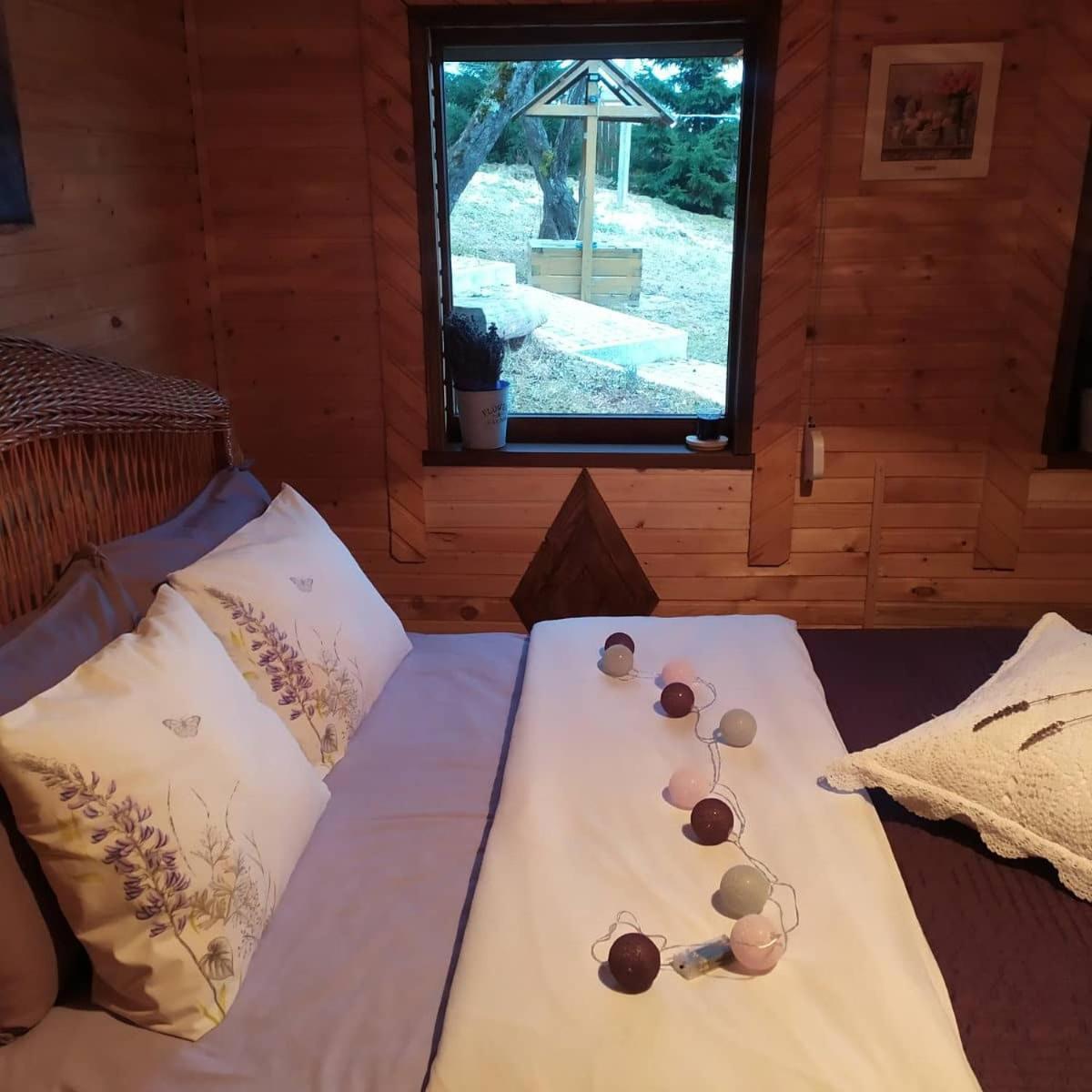 Lavender Valley Perekrestnoye Phòng bức ảnh